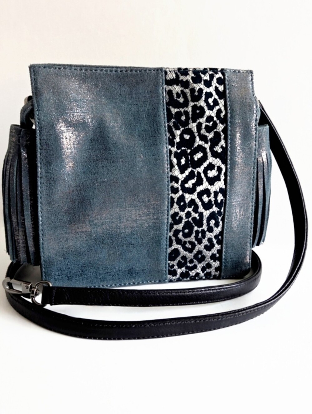 Kelly Wynne NWT Leather Bag, Shimmer Blue & Black, Snake & Leopard W/ Tassels